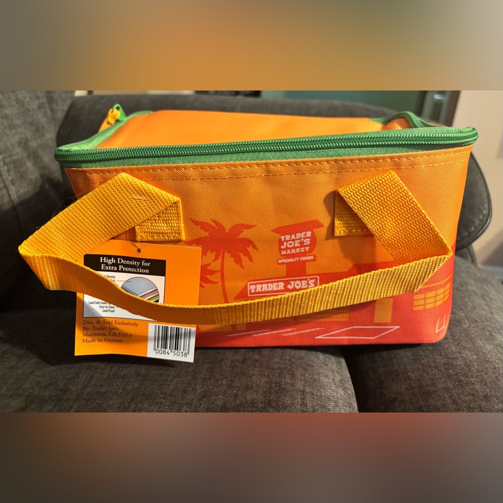 NWT Trader Joe's Orange & Yellow Insulated Lunch Tote